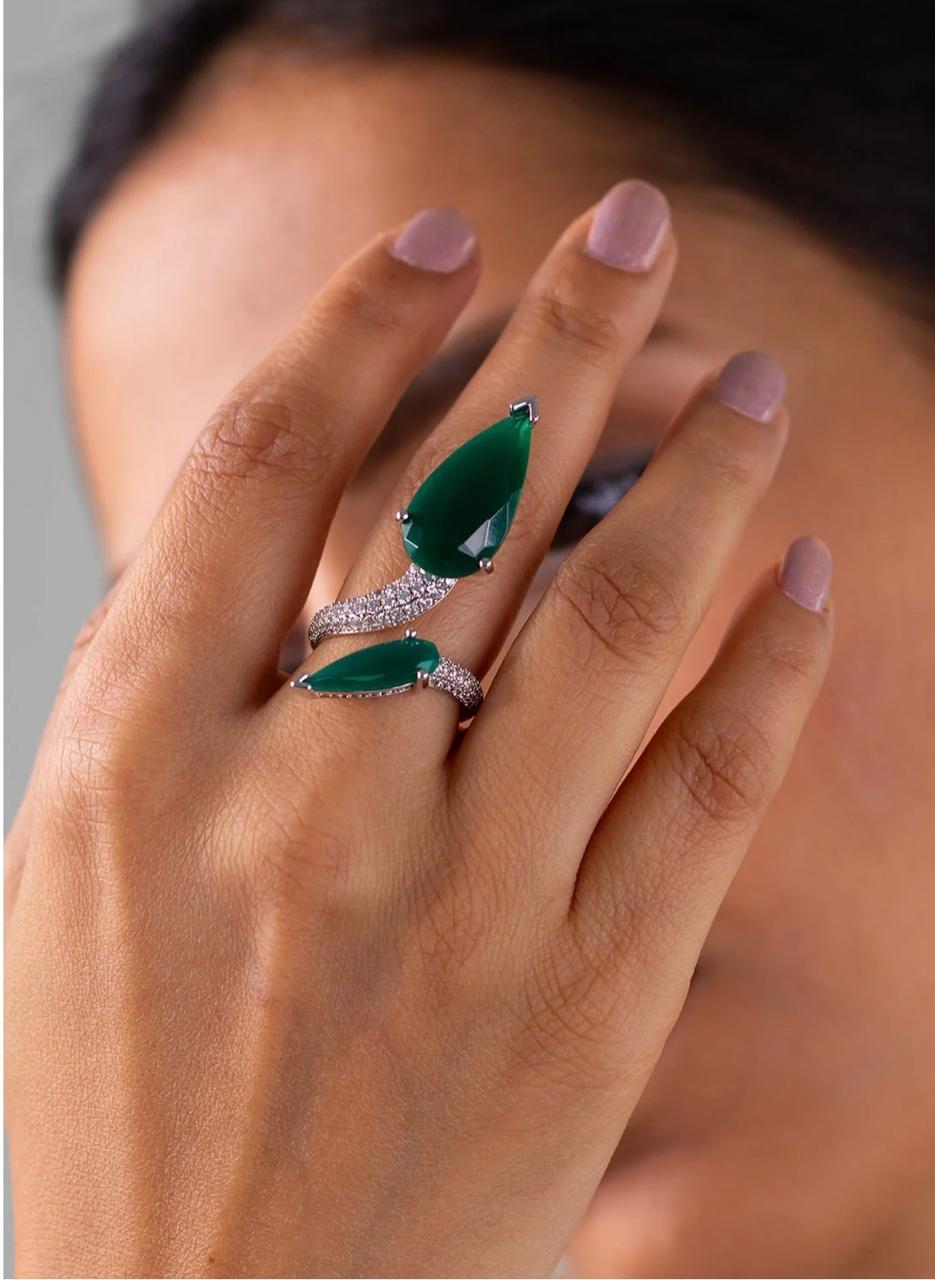 Enchante Plum Ring