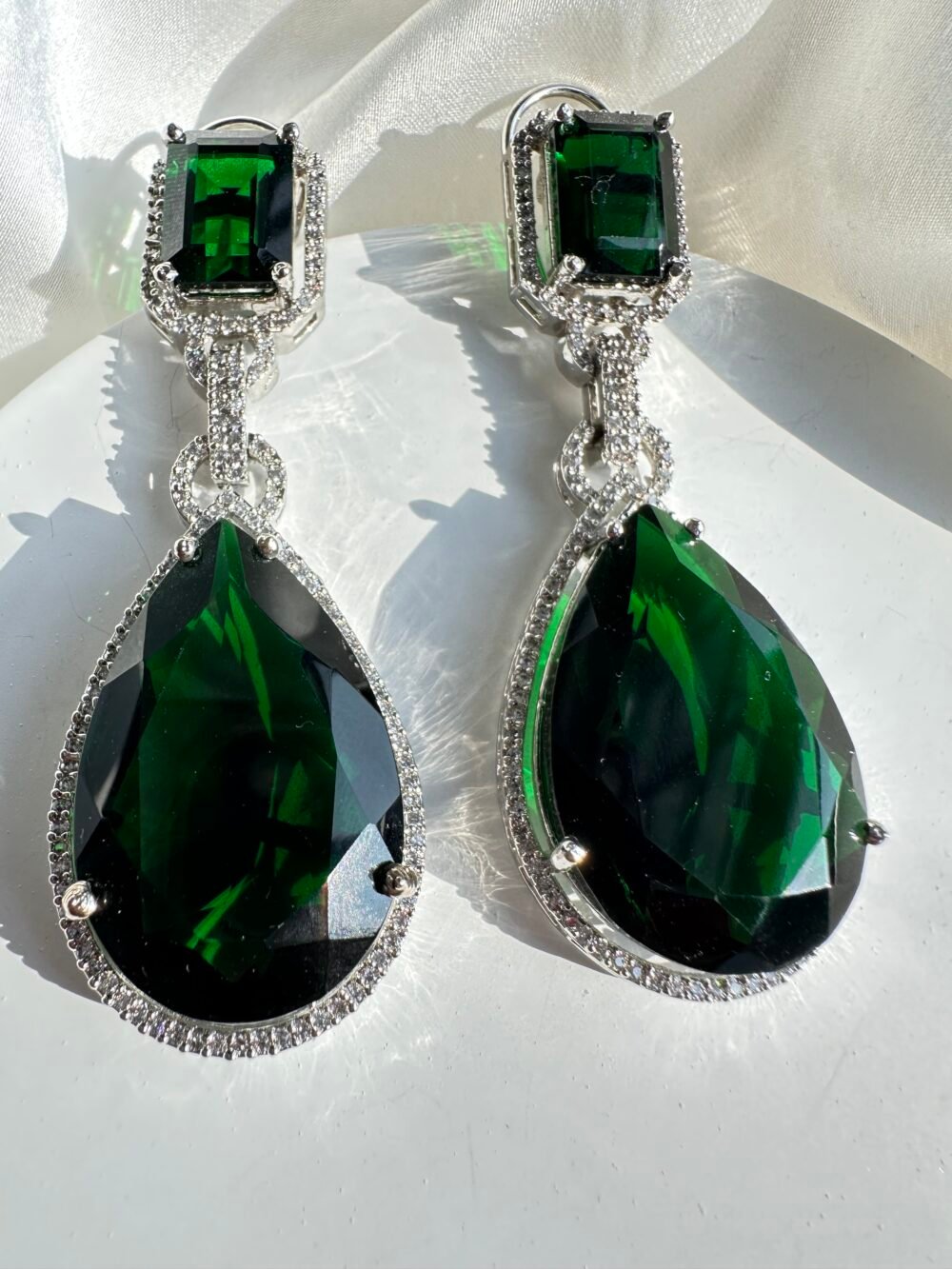 Aaliyah Emerald Danglers - Image 3