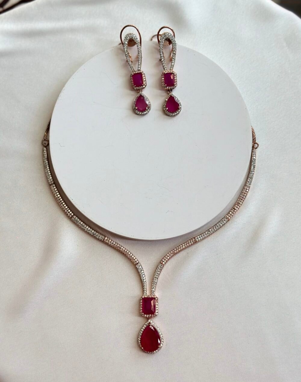 Mia Ruby Necklace Set