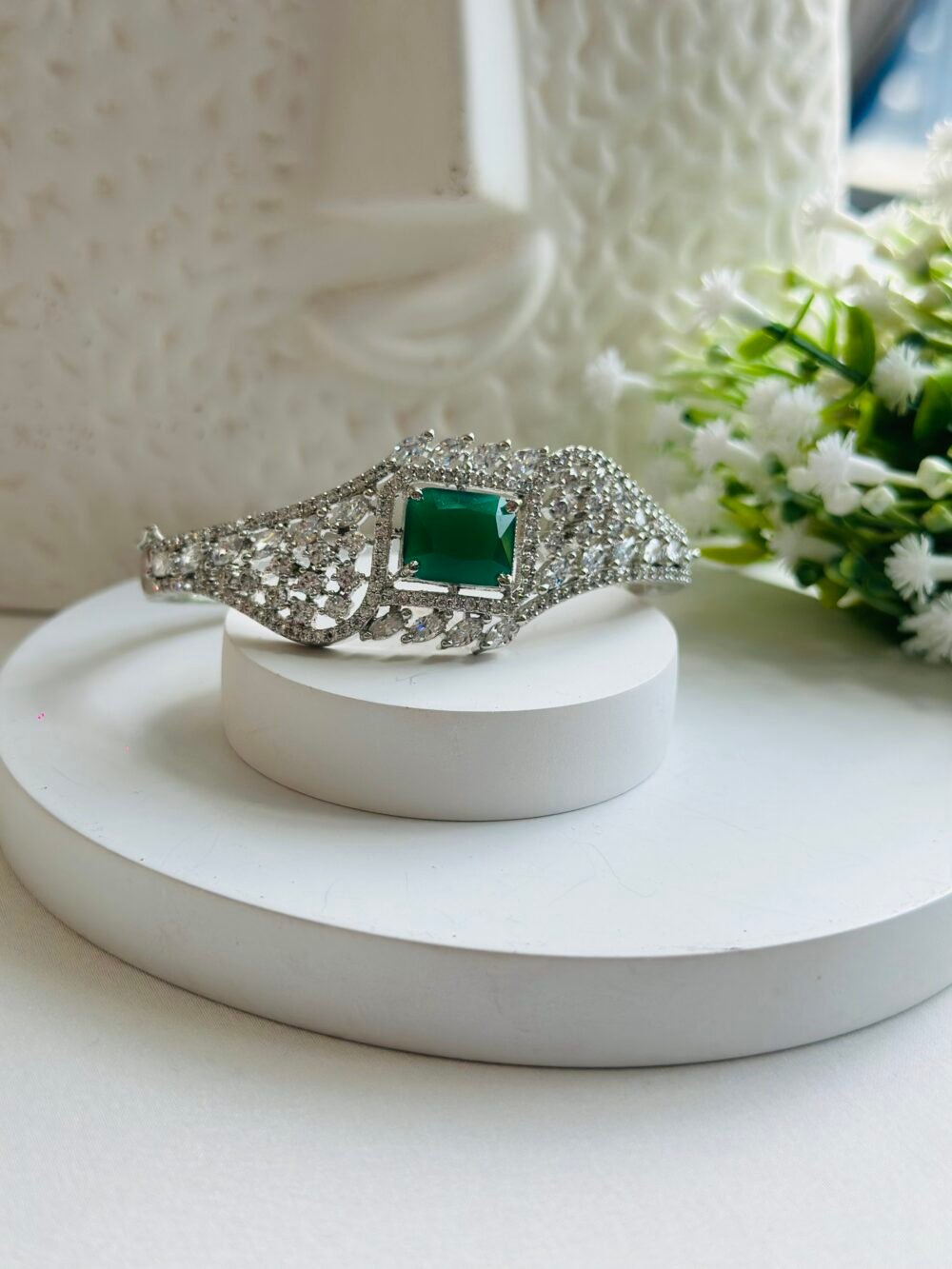 Dana Emerald Bracelet