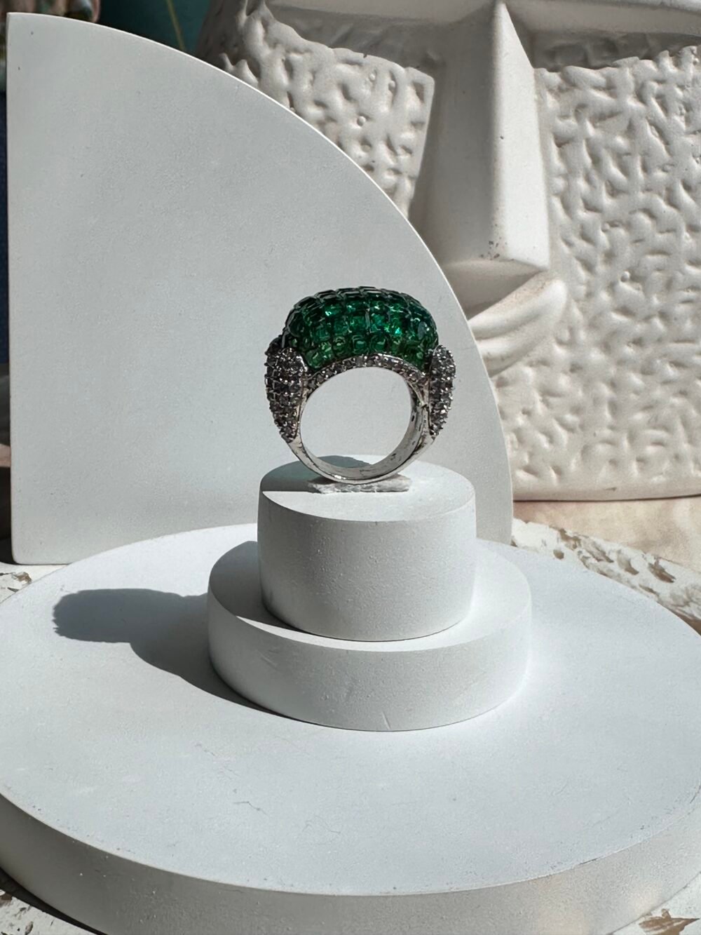 Abeeha Emerald Ring - Image 2